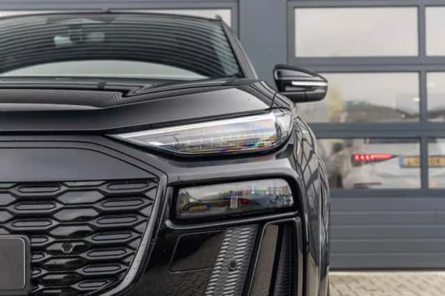 Audi Q6 e-tron (2025) thumbnail 7