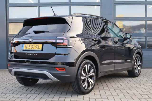 Volkswagen T-Cross (2022) thumbnail 2