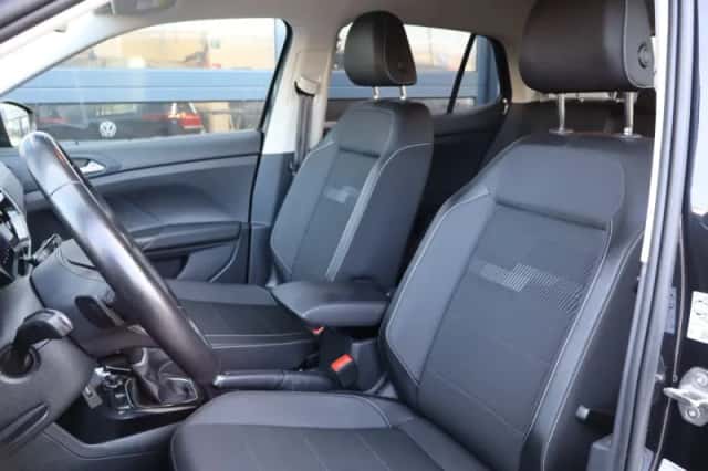 Volkswagen T-Cross (2022) thumbnail 4