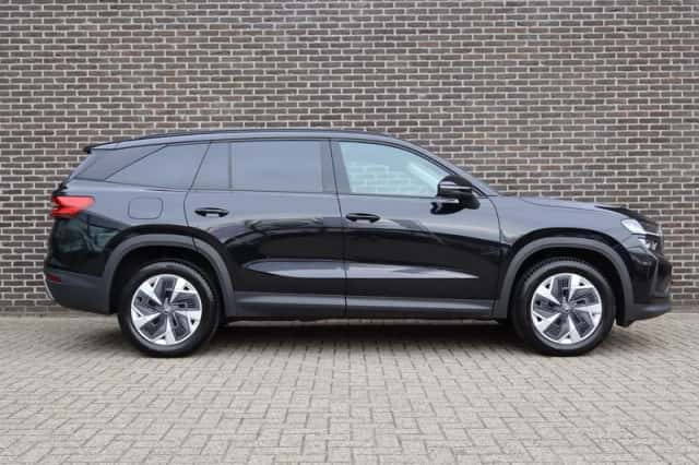 Škoda Kodiaq (2024) thumbnail 3