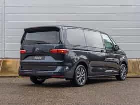 Volkswagen Multivan (2025) thumbnail 2