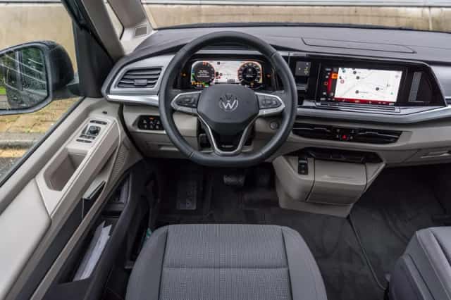 Volkswagen Multivan (2025) thumbnail 26