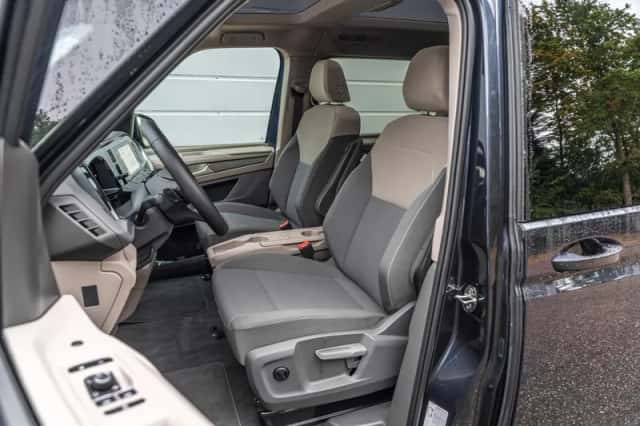 Volkswagen Multivan (2025) thumbnail 5