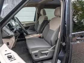Volkswagen Multivan (2025) thumbnail 5