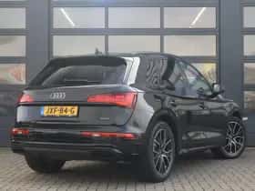 Audi Q5 (2022) thumbnail 2