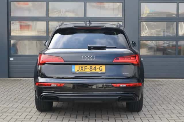 Audi Q5 (2022) thumbnail 11