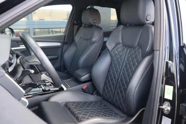 Audi Q5 (2022) thumbnail 4