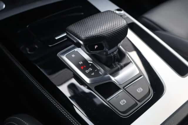Audi Q5 (2022) thumbnail 34