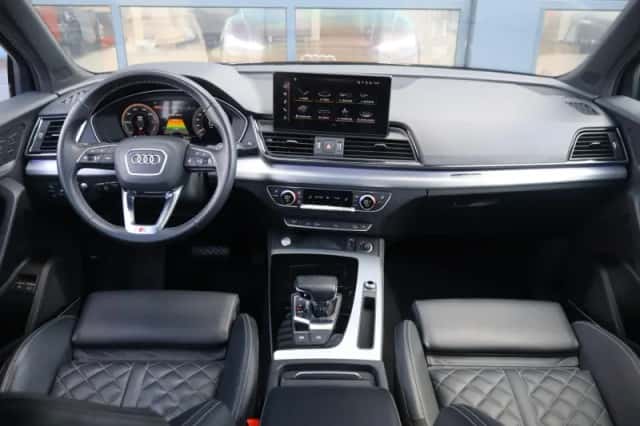Audi Q5 (2022) thumbnail 5