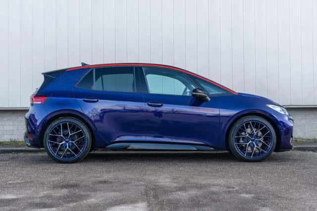 Volkswagen ID.3 (2026) thumbnail 3