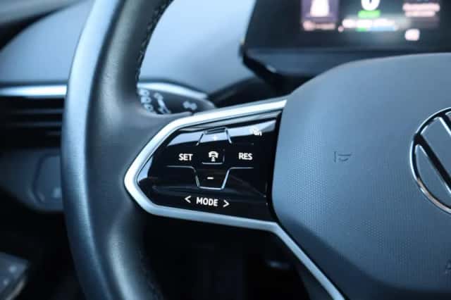 Volkswagen ID.4 (2021) thumbnail 24