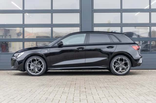 Audi A3 (2025) thumbnail 15
