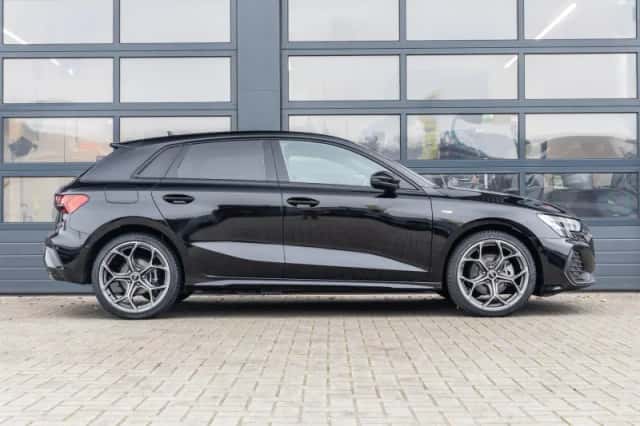 Audi A3 (2025) thumbnail 4