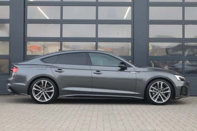 Audi A5 (2023) thumbnail 4