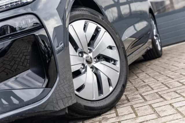 Audi A6 (2026) thumbnail 11