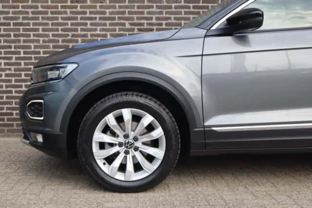 Volkswagen T-Roc (2020) thumbnail 15