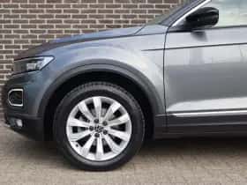 Volkswagen T-Roc (2020) thumbnail 15