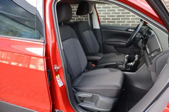 Volkswagen T-Cross (2025) thumbnail 15