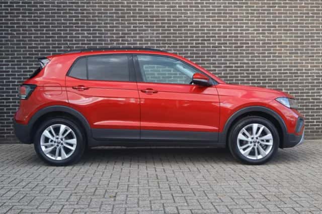 Volkswagen T-Cross (2025) thumbnail 3