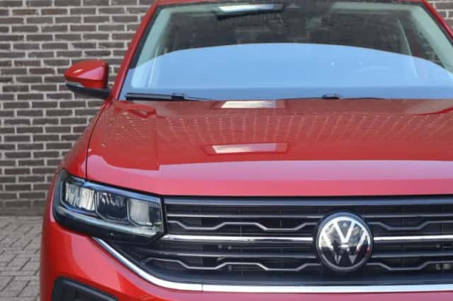 Volkswagen T-Cross (2025) thumbnail 9