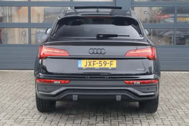 Audi Q5 (2022) thumbnail 11