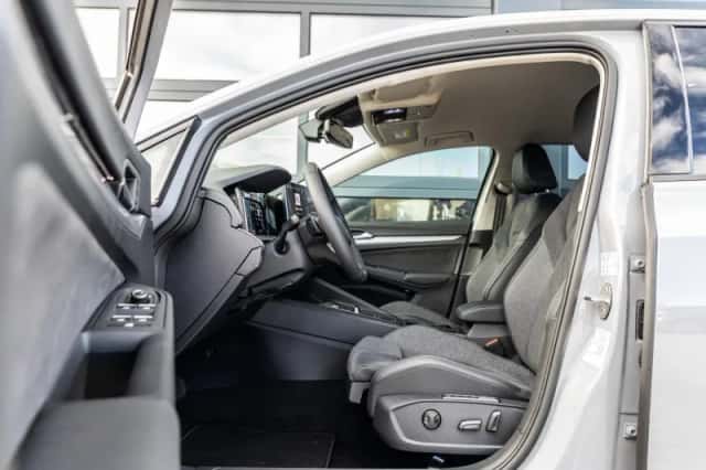 Volkswagen Golf (2026) thumbnail 14