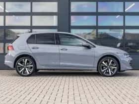 Volkswagen Golf (2026) thumbnail 3
