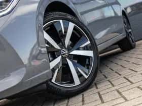 Volkswagen Golf (2026) thumbnail 30