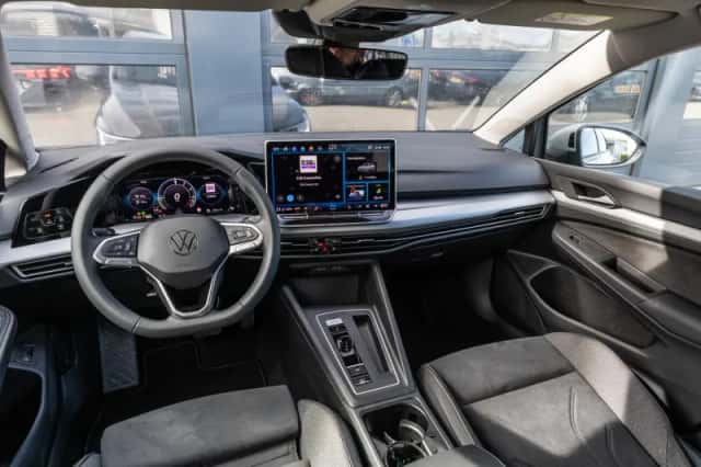 Volkswagen Golf (2026) thumbnail 43