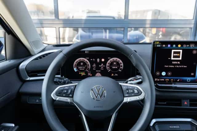 Volkswagen T-Roc (2026) thumbnail 24