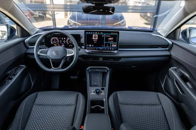 Volkswagen T-Roc (2026) thumbnail 5