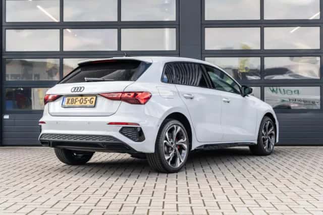 Audi A3 (2022) thumbnail 2