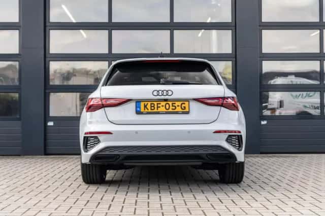 Audi A3 (2022) thumbnail 11