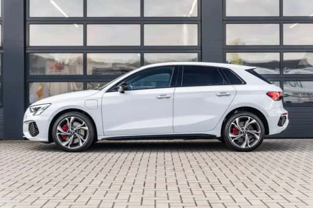 Audi A3 (2022) thumbnail 13