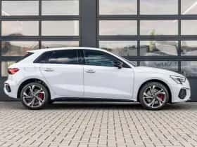 Audi A3 (2022) thumbnail 3