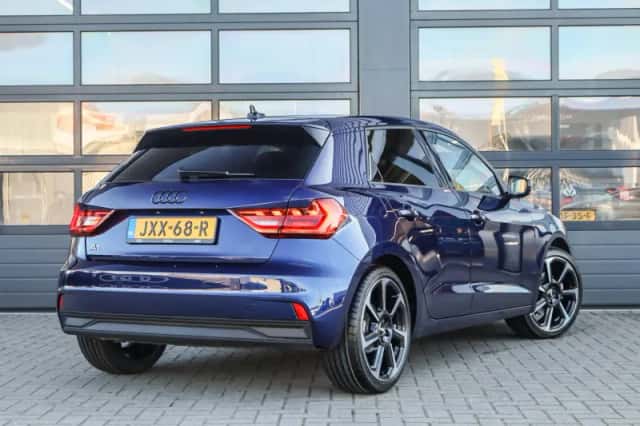 Audi A1 (2025) thumbnail 2