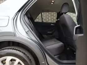 Volkswagen T-Roc (2024) thumbnail 16