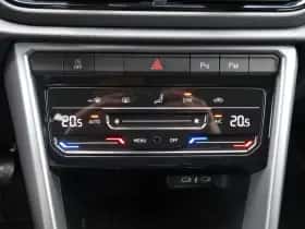 Volkswagen T-Roc (2024) thumbnail 28