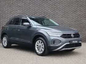 Volkswagen T-Roc (2024) thumbnail 10