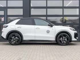 Volkswagen T-Roc (2026) thumbnail 3