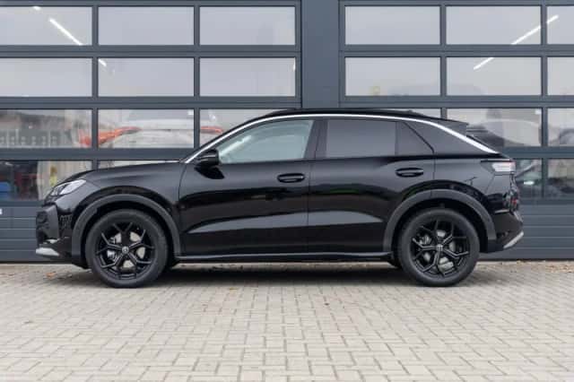 Volkswagen T-Roc (2025) thumbnail 11