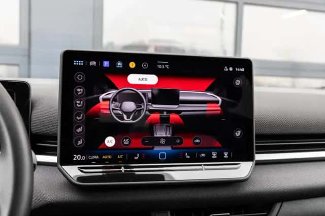 Volkswagen T-Roc (2025) thumbnail 23