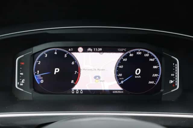 Volkswagen Tiguan (2020) thumbnail 25