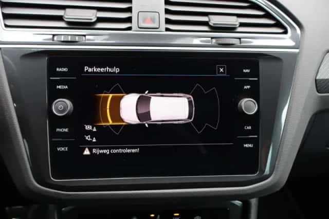 Volkswagen Tiguan (2020) thumbnail 30