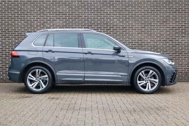 Volkswagen Tiguan (2020) thumbnail 3