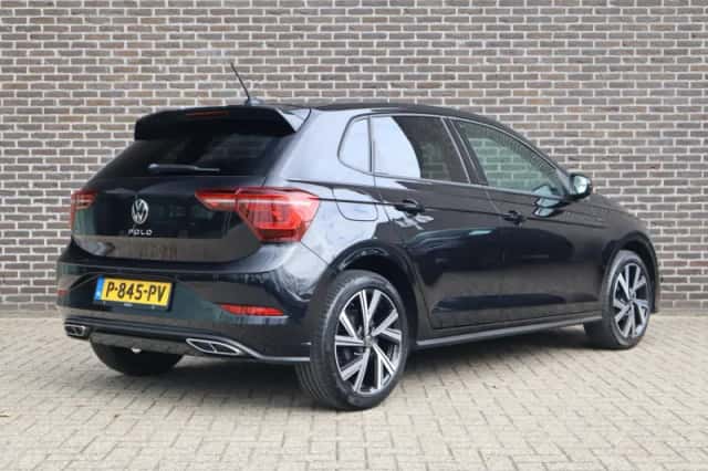 Volkswagen Polo (2022) thumbnail 2
