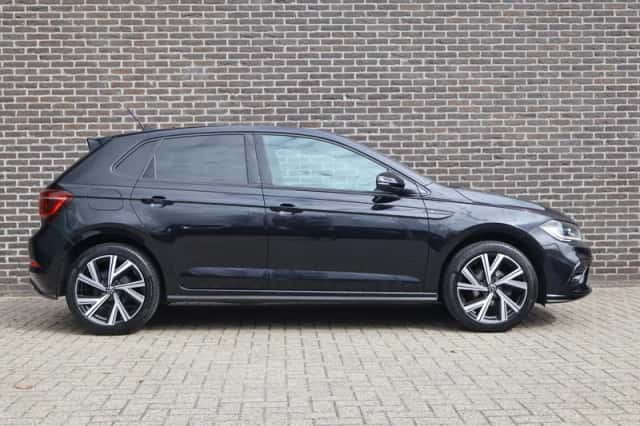 Volkswagen Polo (2022) thumbnail 3