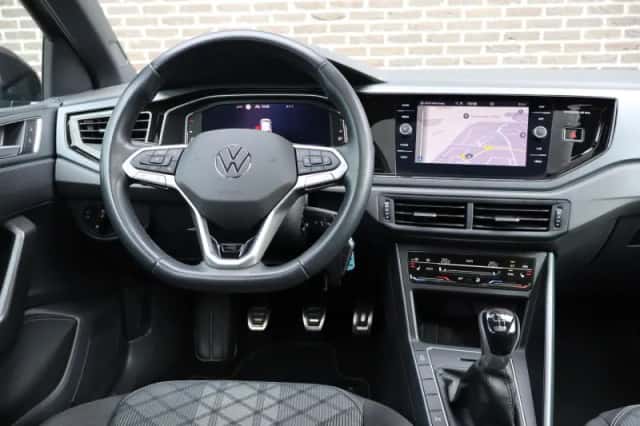 Volkswagen Polo (2022) thumbnail 23