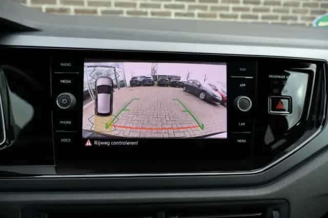 Volkswagen Polo (2022) thumbnail 29