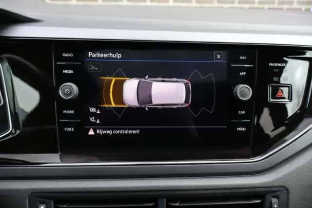 Volkswagen Polo (2022) thumbnail 39
